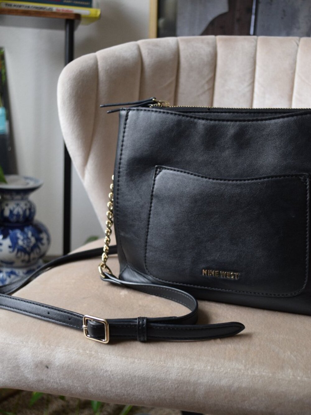 ▪️Nine West • Black Gently Used Luela Crossbody Bag • Womens OS